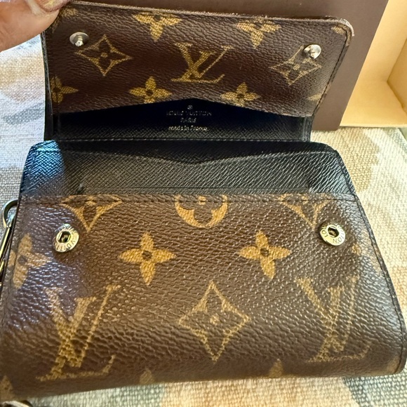 🔥AUTHENTIC LOUIS VUITTON BROWN TRI-FOLD CANVAS COMPACT WALLET W/SILVER CHAIN - Picture 6 of 16